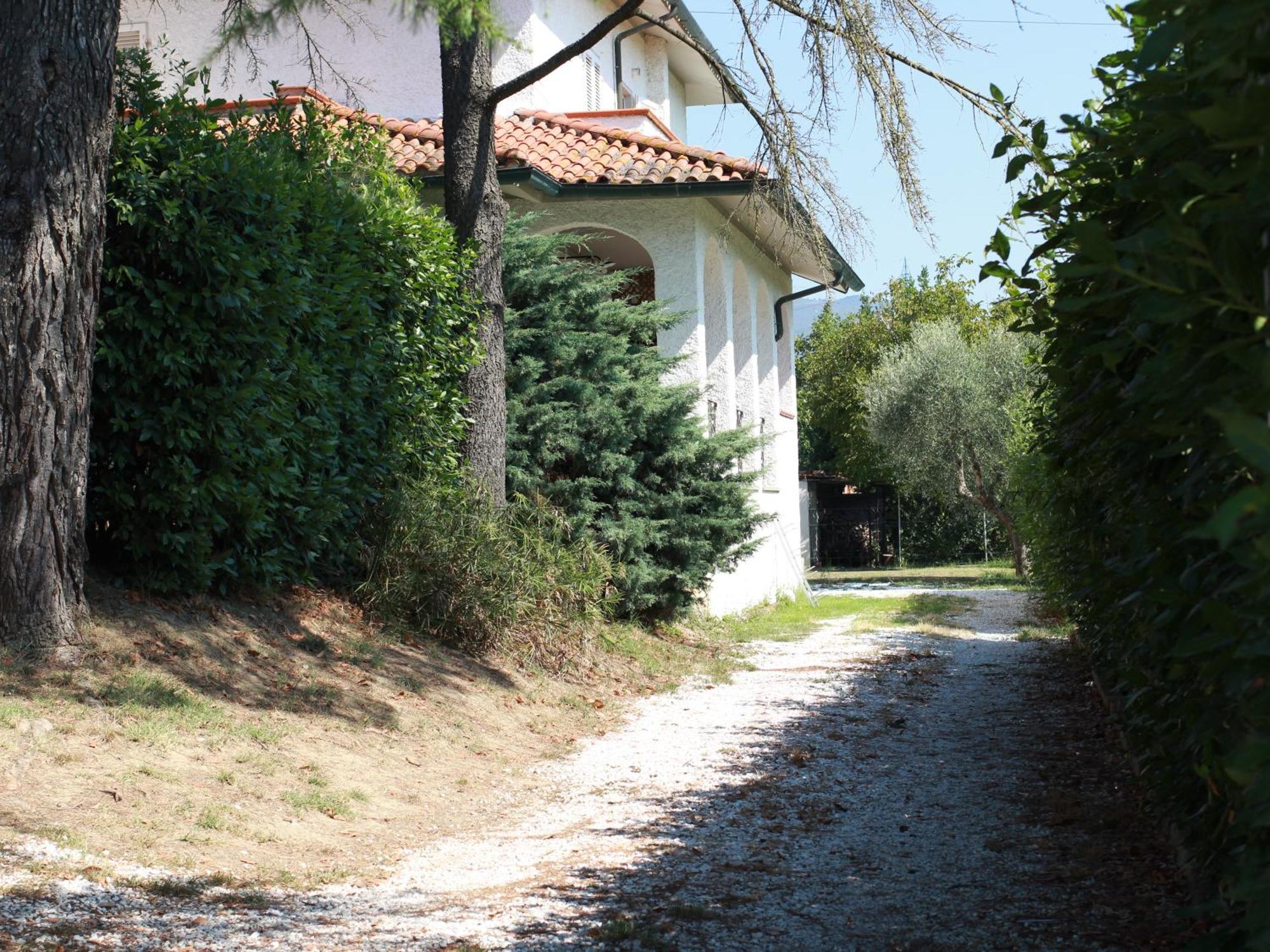 Latignano Villetta La Pineta מראה חיצוני תמונה